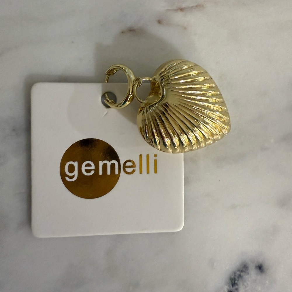 Gemelli Gold Heart Pendant Charm